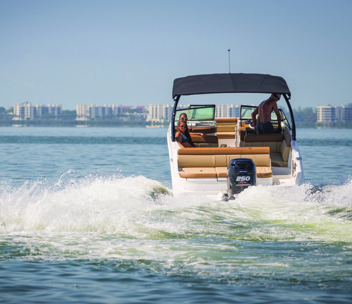 2015-SeaRay-270-2385