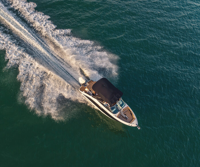 SLX 260 Outboard aerial view