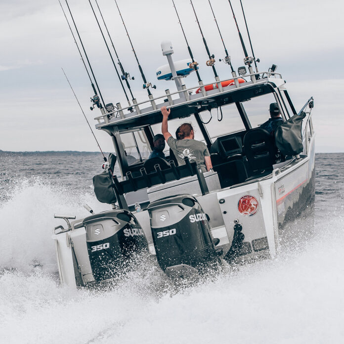 Suzuki_DF350A_YAY_Single_Rip Tide_Action_2