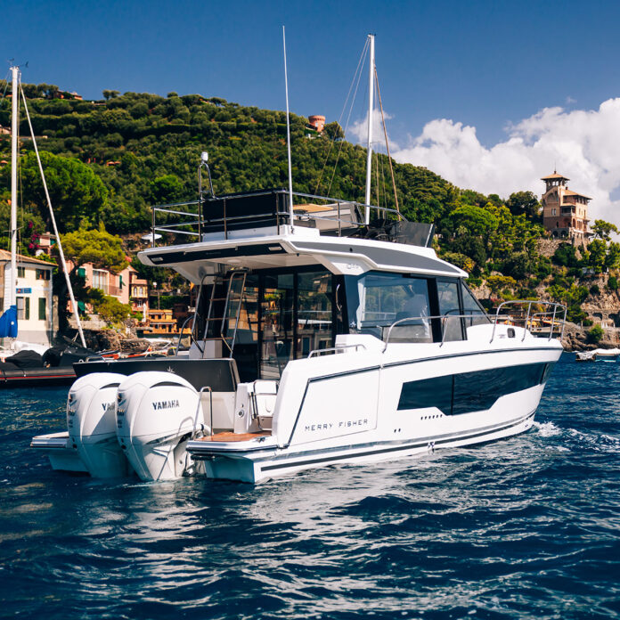 ©JEAN-BAPTISTE D'ENQUIN - JEANNEAU - MERRY FISHER 1095