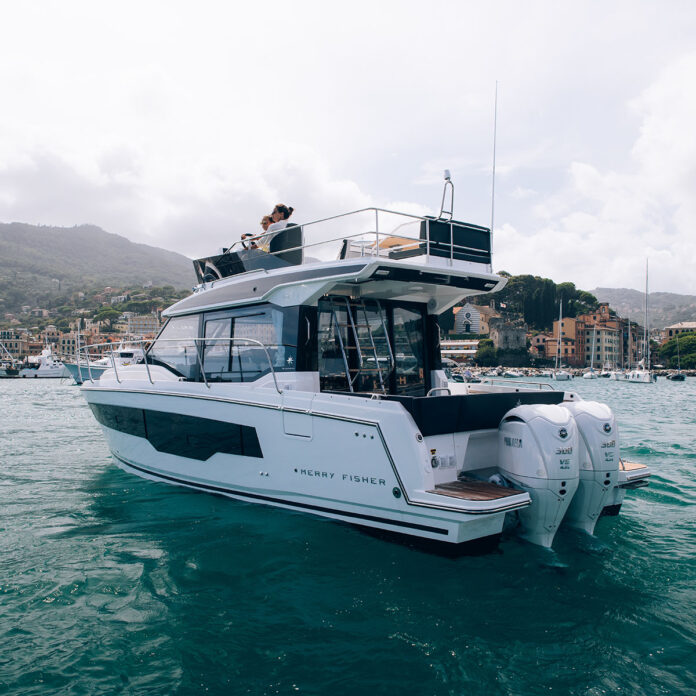 ©JEAN-BAPTISTE D'ENQUIN - JEANNEAU - MERRY FISHER 1095