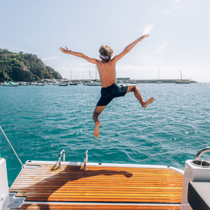 ©JEAN-BAPTISTE D'ENQUIN - JEANNEAU - MERRY FISHER 1095